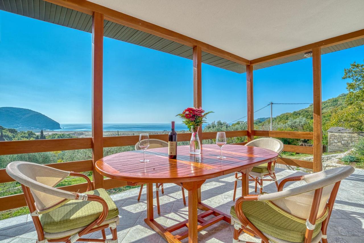 Two Bedroom House With Sea View Maj Buljarica Esterno foto